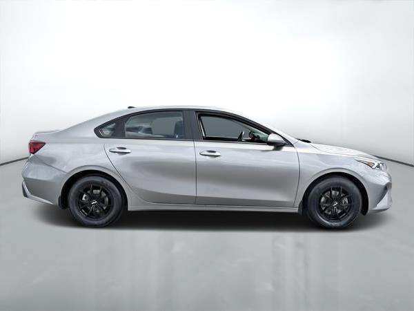 kia Forte 2023 - 2