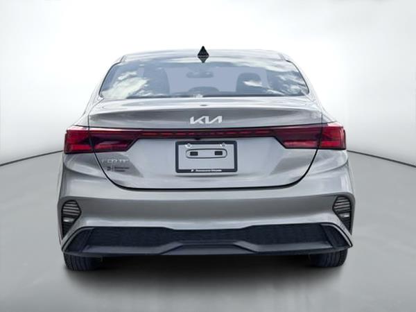 kia Forte 2023 - 4