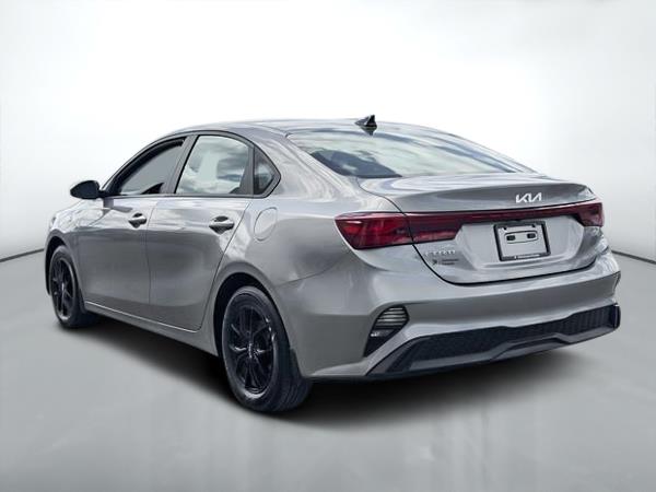 kia Forte 2023 - 5