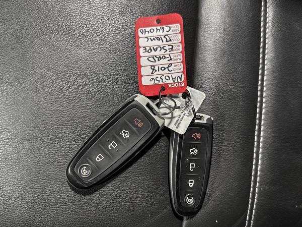 ford Escape 2018 - 28