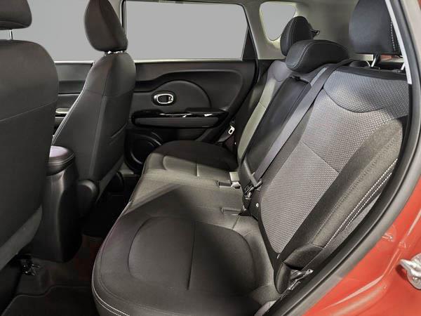 kia Soul 2017 - 24