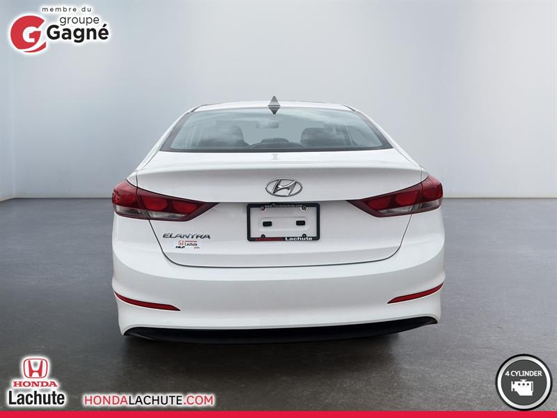 hyundai Elantra 2018 - 3