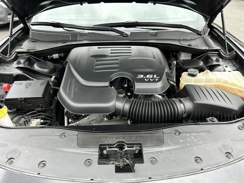 dodge Charger 2022 - 32