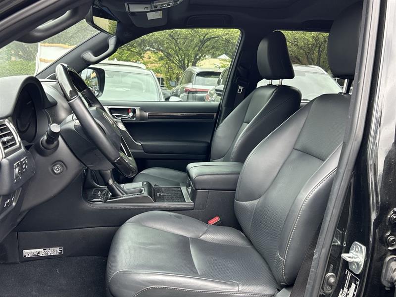 lexus GX 2023 - 19