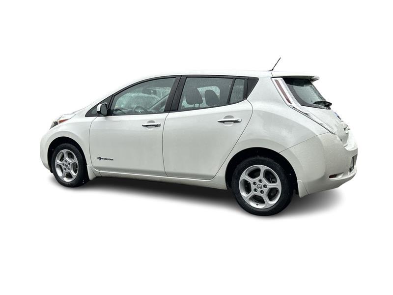 nissan LEAF 2015 - 9