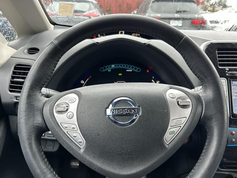 nissan LEAF 2015 - 22