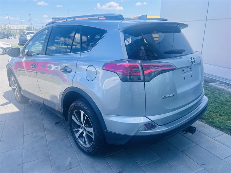 toyota RAV4 2018 - 8