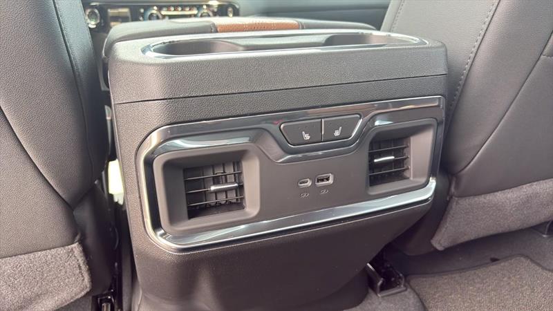 chevrolet Silverado 1500 2026 - 26