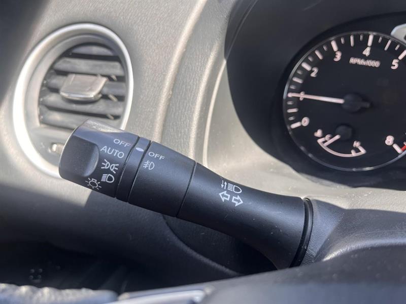 nissan Pathfinder 2018 - 26