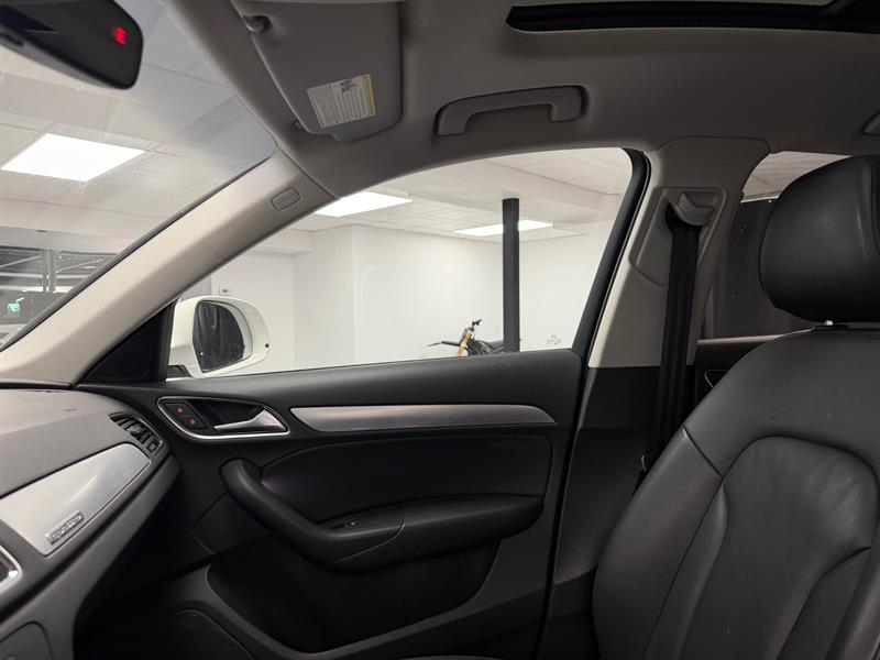 audi Q3 2018 - 24