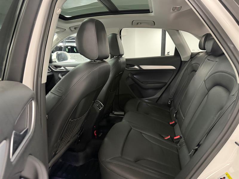 audi Q3 2018 - 28