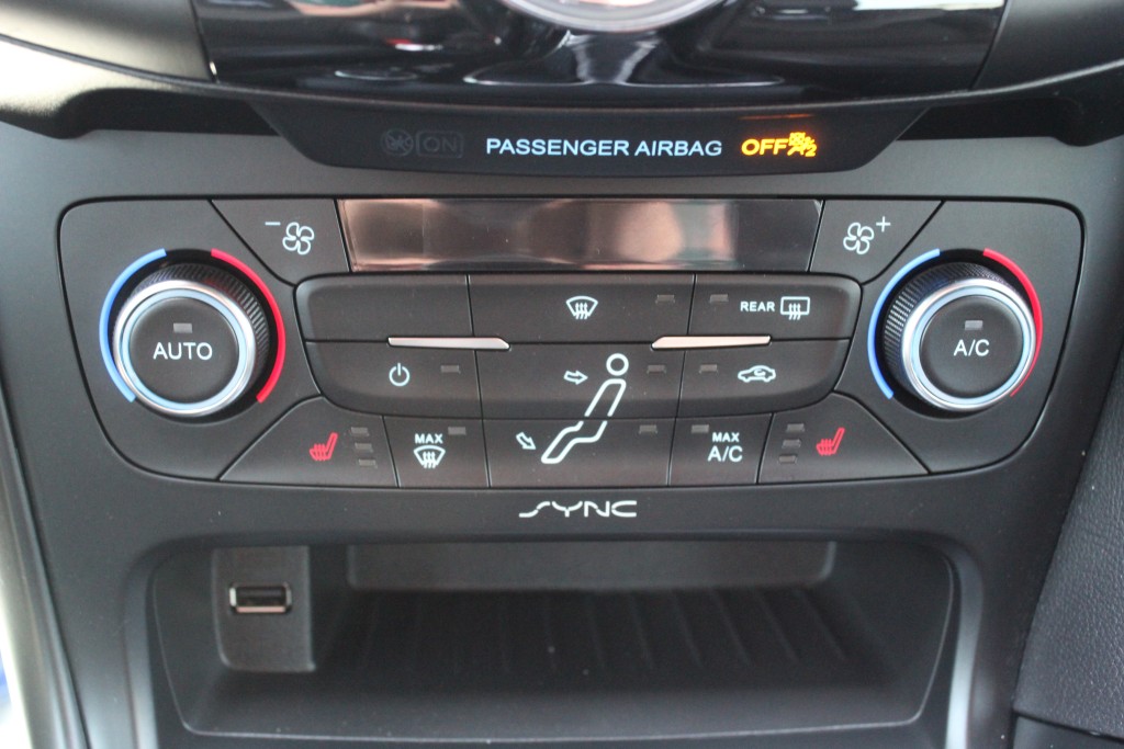 ford Focus 2018 - 23