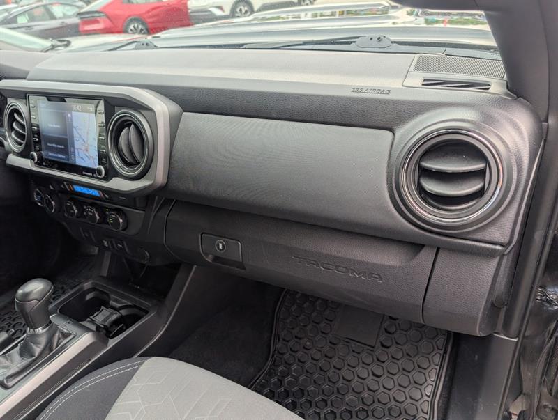 toyota Tacoma 2021 - 11
