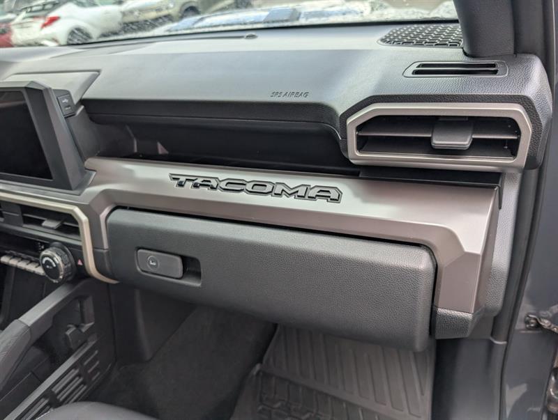 toyota Tacoma 2024 - 11