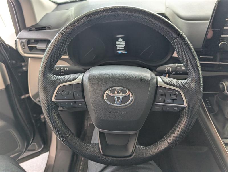 toyota Sienna 2023 - 15