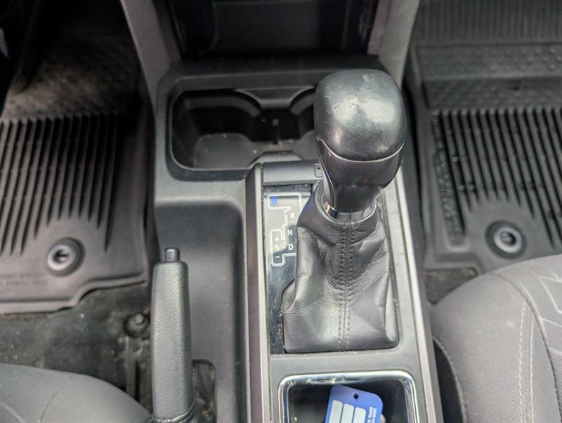 toyota Tacoma 2018 - 17