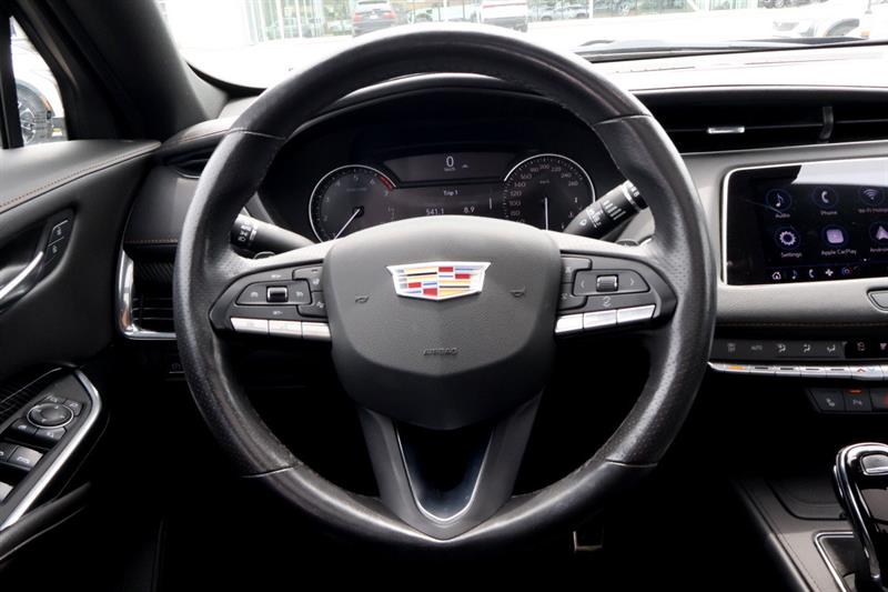 cadillac XT4 2023 - 11