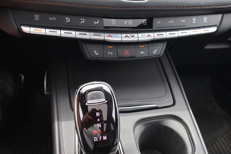 cadillac XT4 2023 - 18
