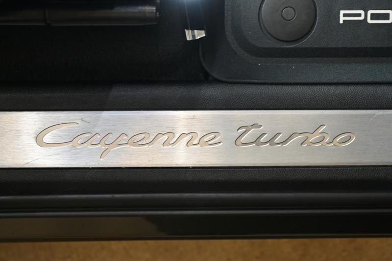 porsche Cayenne 2019 - 42