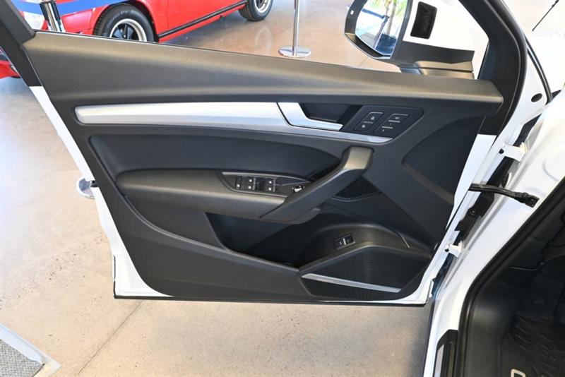 audi Q5 2018 - 17