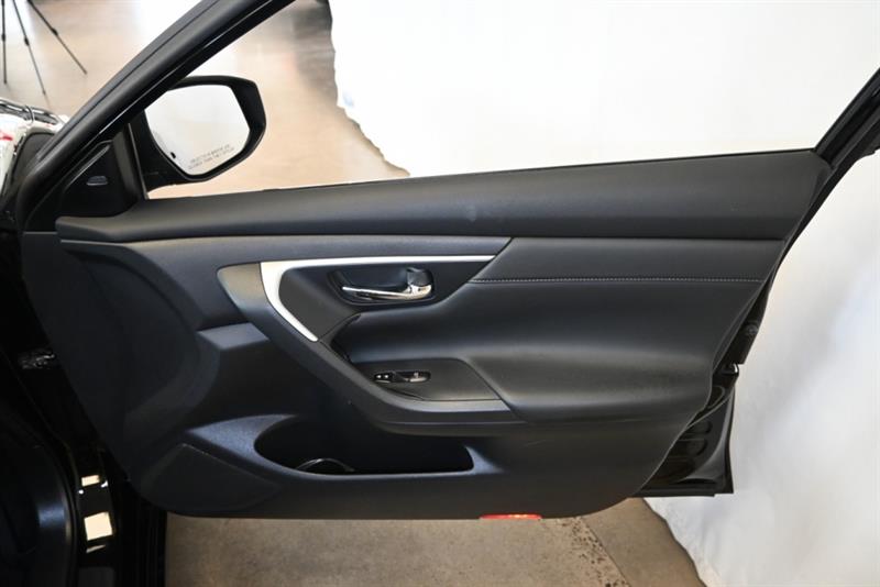 nissan Altima 2018 - 31