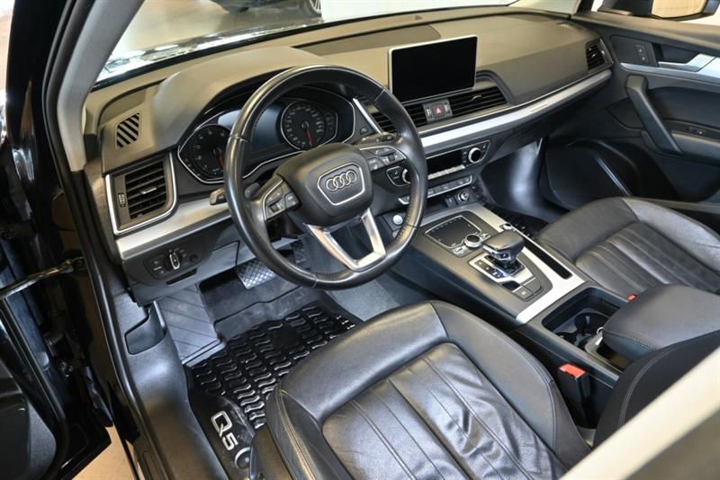 audi Q5 2018 - 16