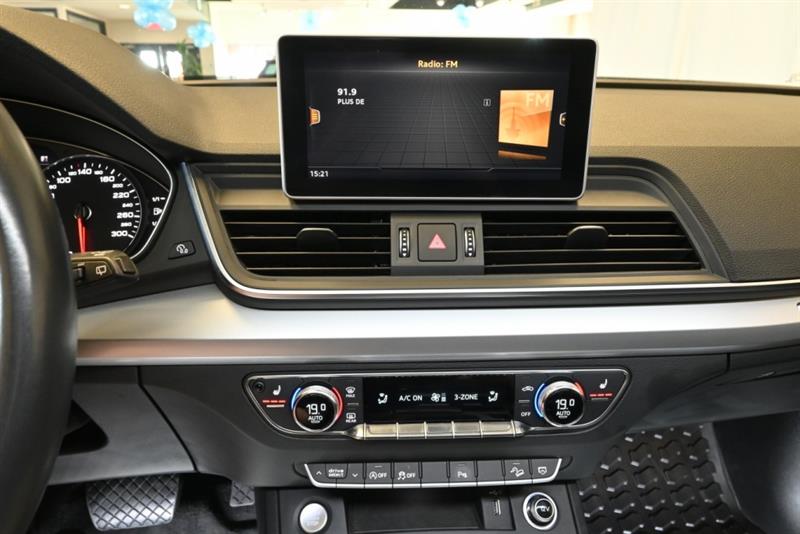 audi Q5 2018 - 24