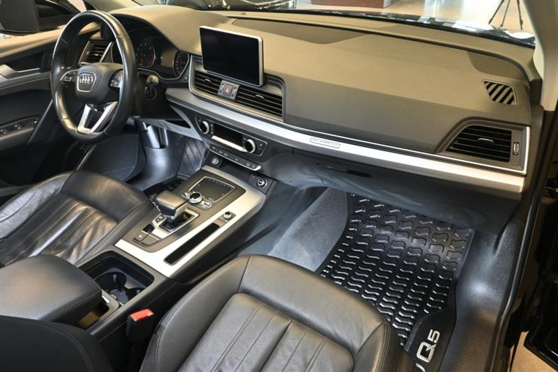 audi Q5 2018 - 32