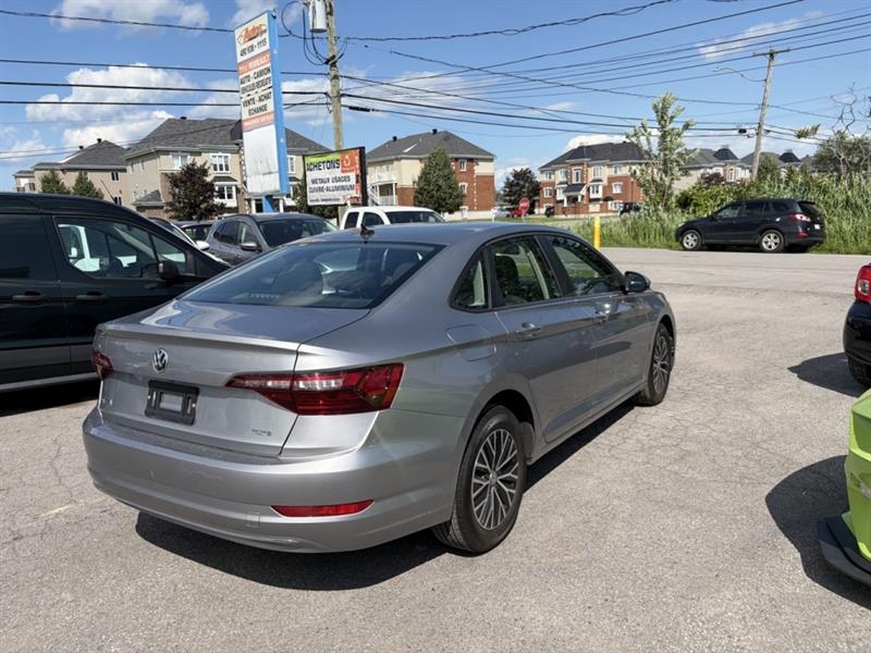 volkswagen Jetta 2021 - 4