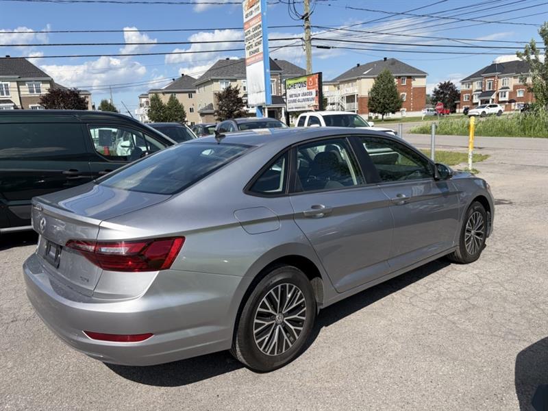 volkswagen Jetta 2021 - 8