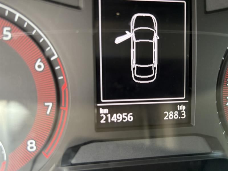 volkswagen Jetta 2021 - 12