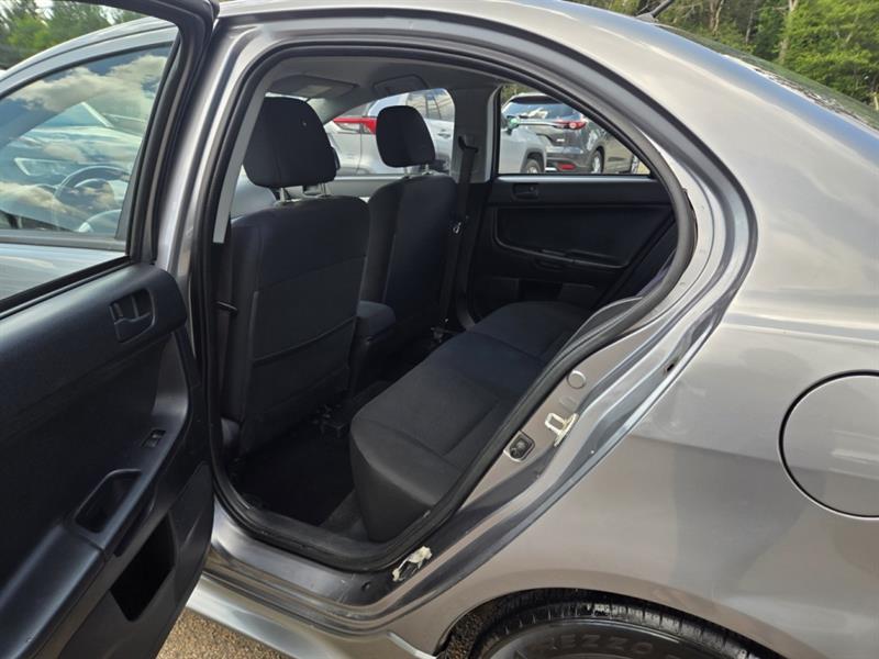 mitsubishi Lancer 2014 - 14