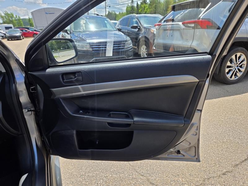mitsubishi Lancer 2014 - 18