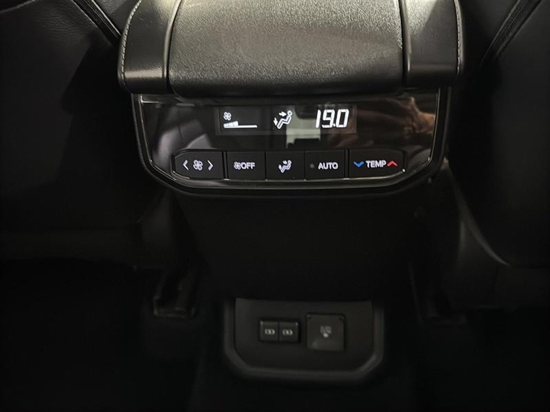 toyota Highlander 2023 - 44