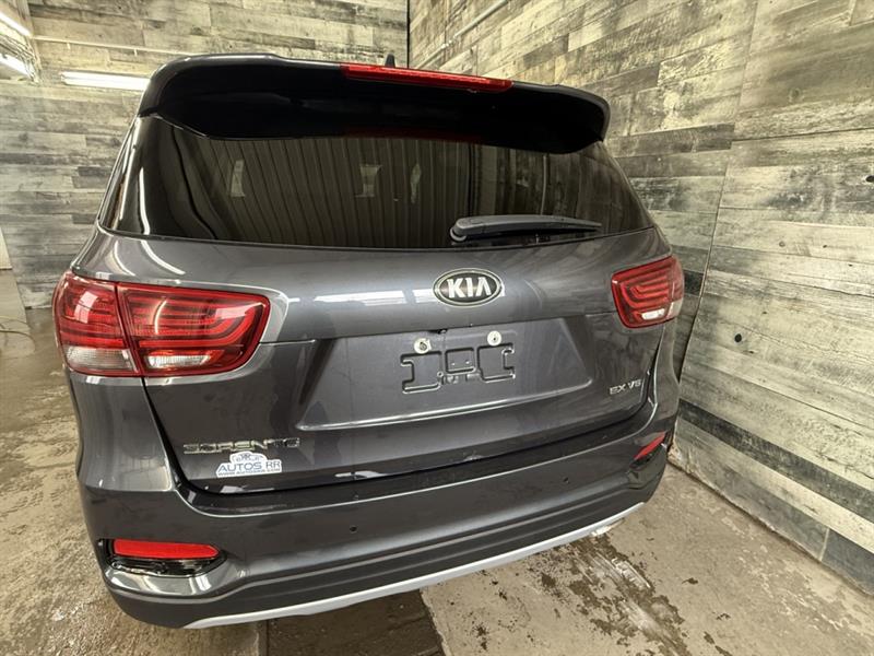 kia Sorento 2019 - 16