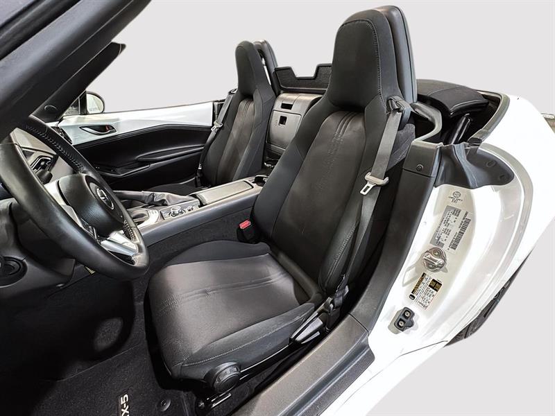 mazda MX-5 2021 - 23