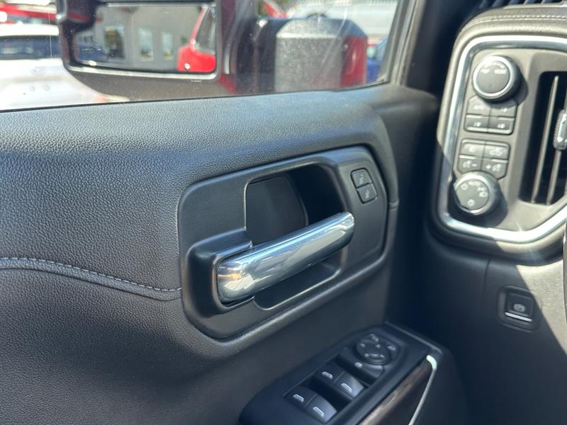chevrolet Silverado 1500 2021 - 17