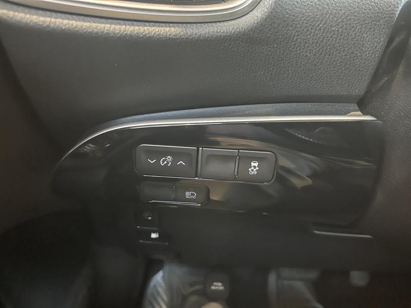 toyota Prius Prime 2021 - 11