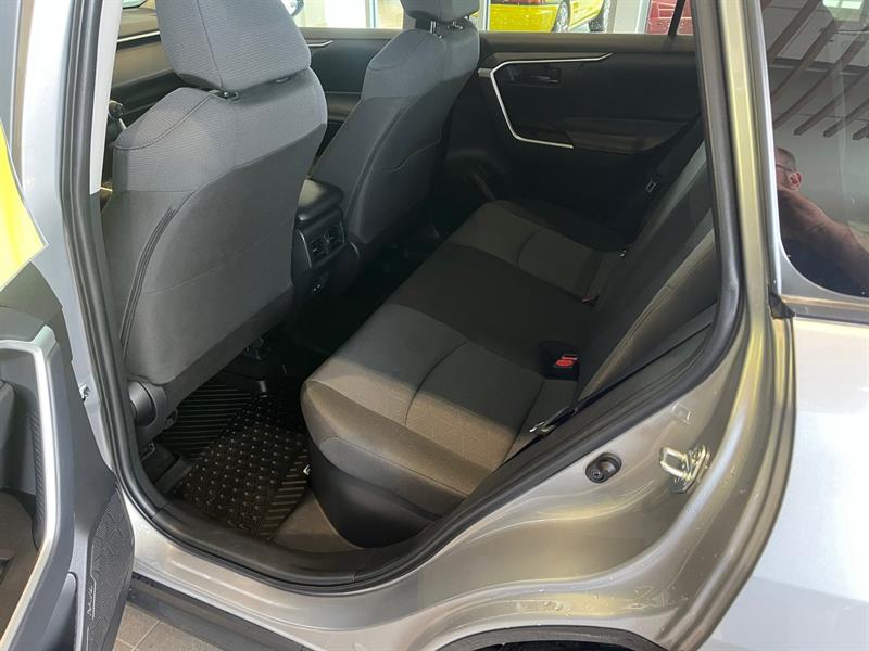 toyota RAV4 2025 - 10