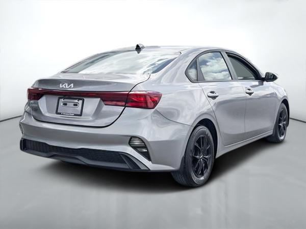 kia Forte 2023 - 3