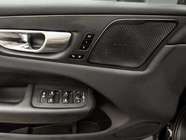 volvo XC60 Recharge 2023 - 14