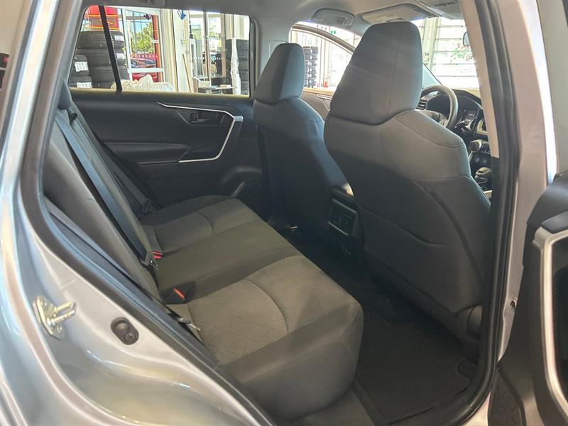 toyota RAV4 2022 - 11