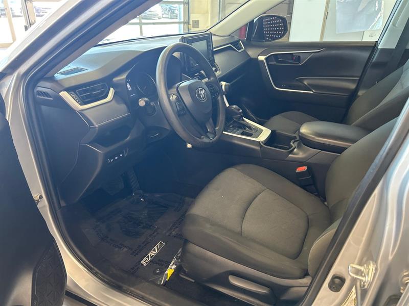 toyota RAV4 2022 - 16