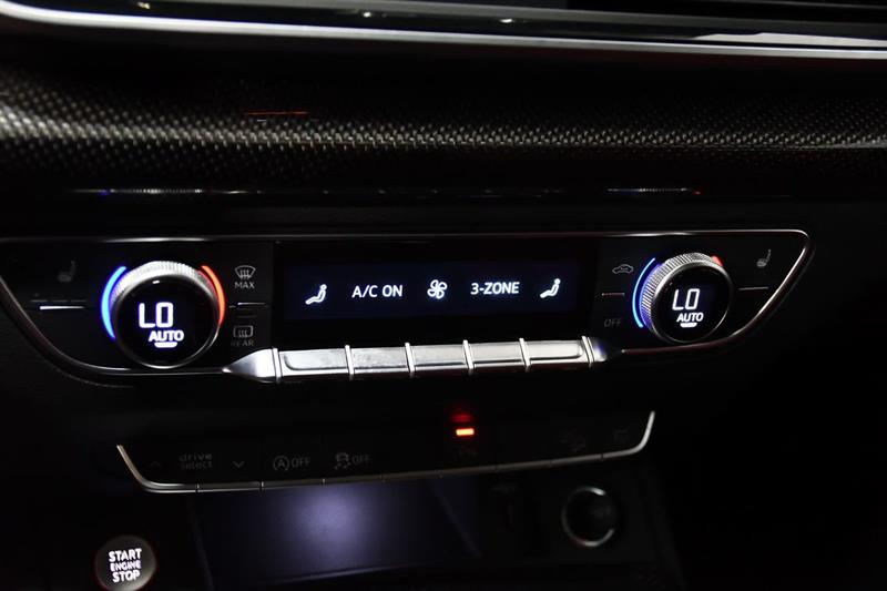 audi SQ5 2024 - 25