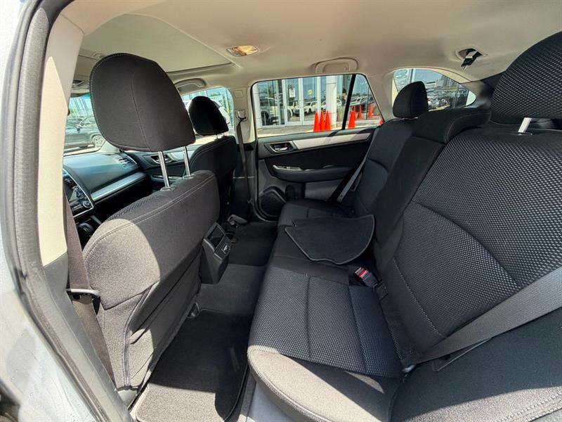 subaru Outback 2018 - 16