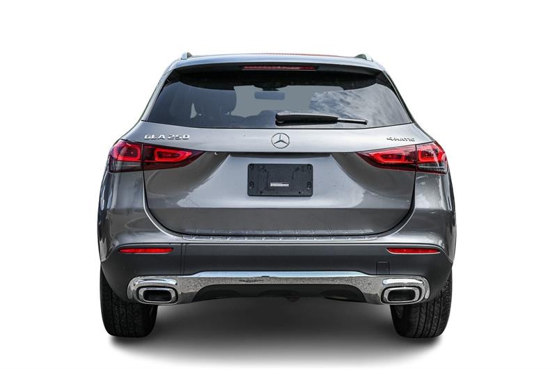 mercedes-benz GLA250 2023 - 5