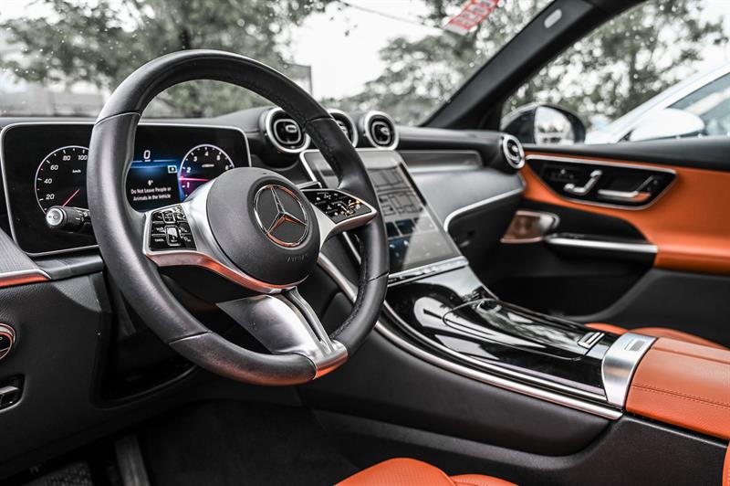 mercedes-benz GLC300 2024 - 14