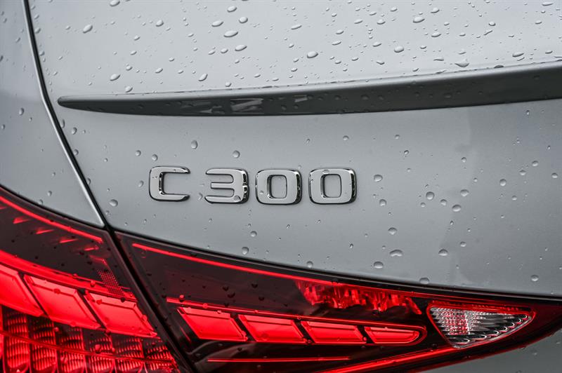 mercedes-benz C300 2025 - 14