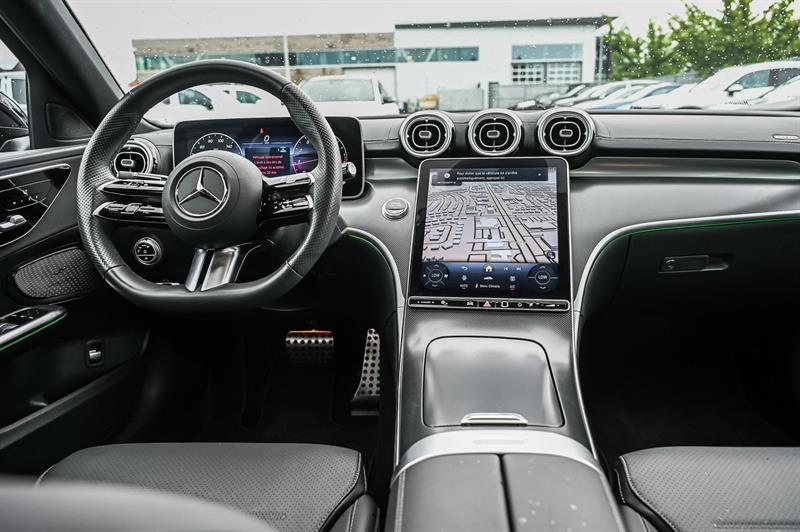 mercedes-benz C300 2025 - 27