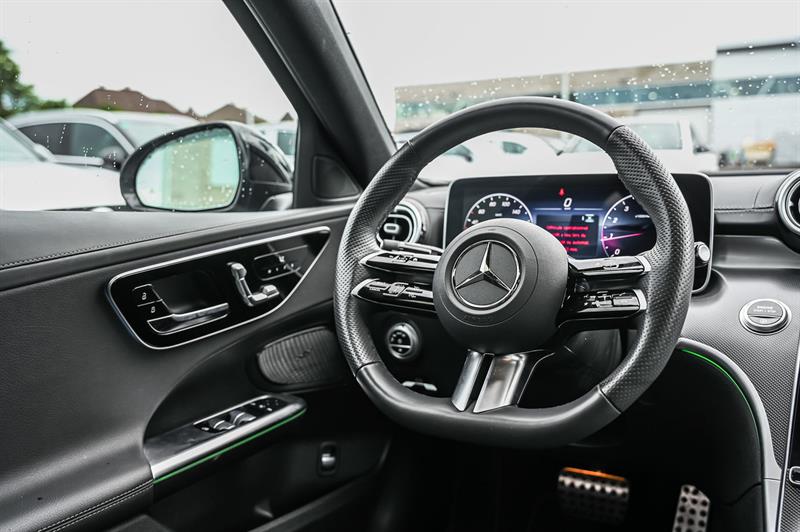 mercedes-benz C300 2025 - 28